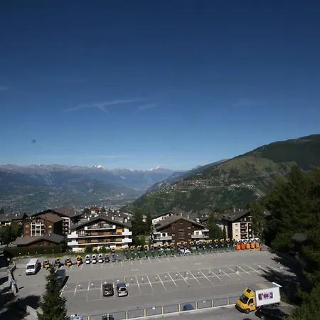 Apartment 2 Pieces Olympic *